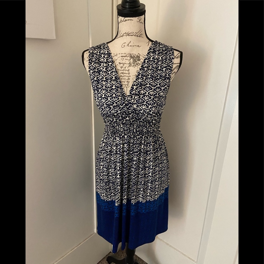 Max Studio Sleeveless Dress Size Medium